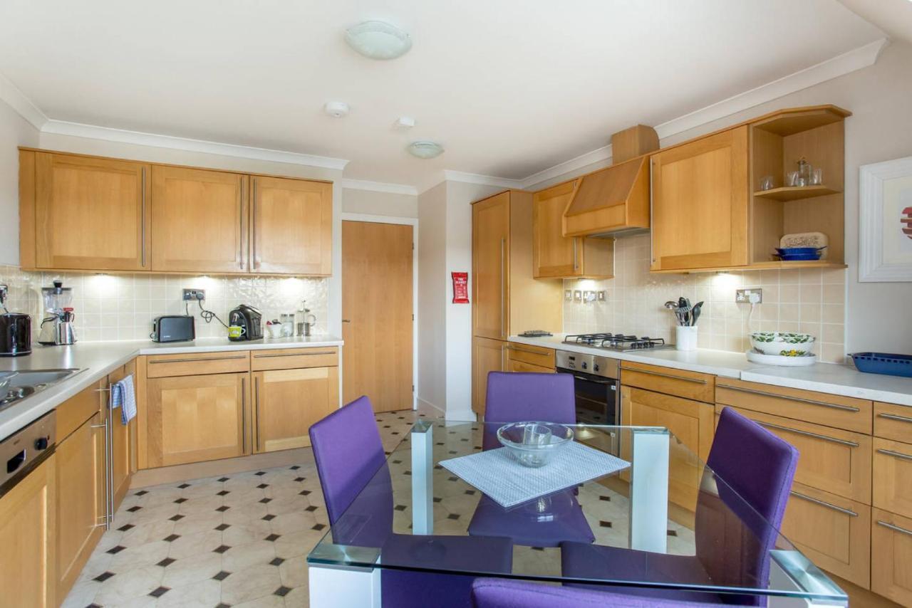 Joivy Inviting Apartment Near Leith Walk 爱丁堡 外观 照片