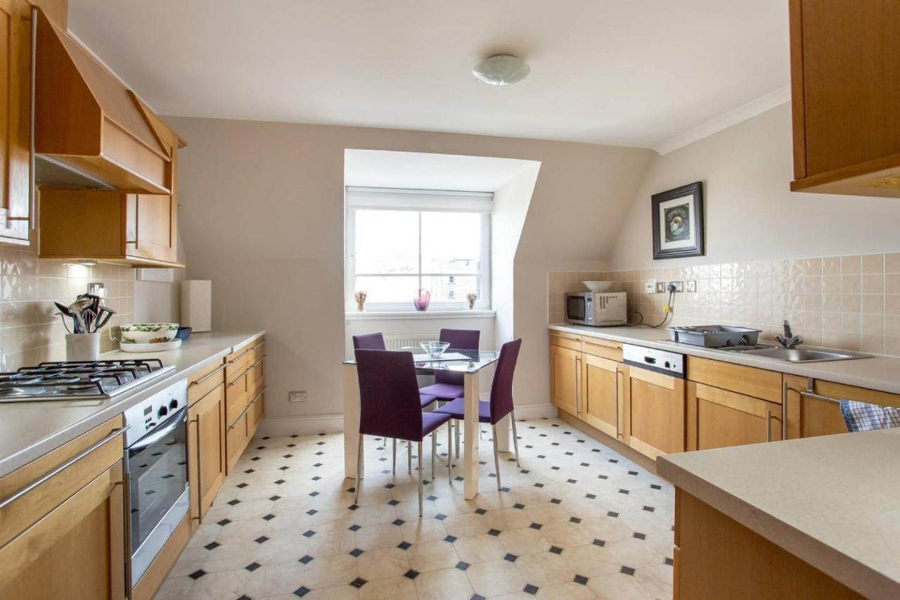 Joivy Inviting Apartment Near Leith Walk 爱丁堡 外观 照片