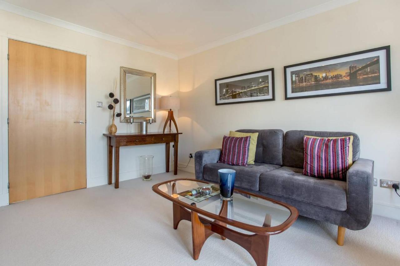 Joivy Inviting Apartment Near Leith Walk 爱丁堡 外观 照片